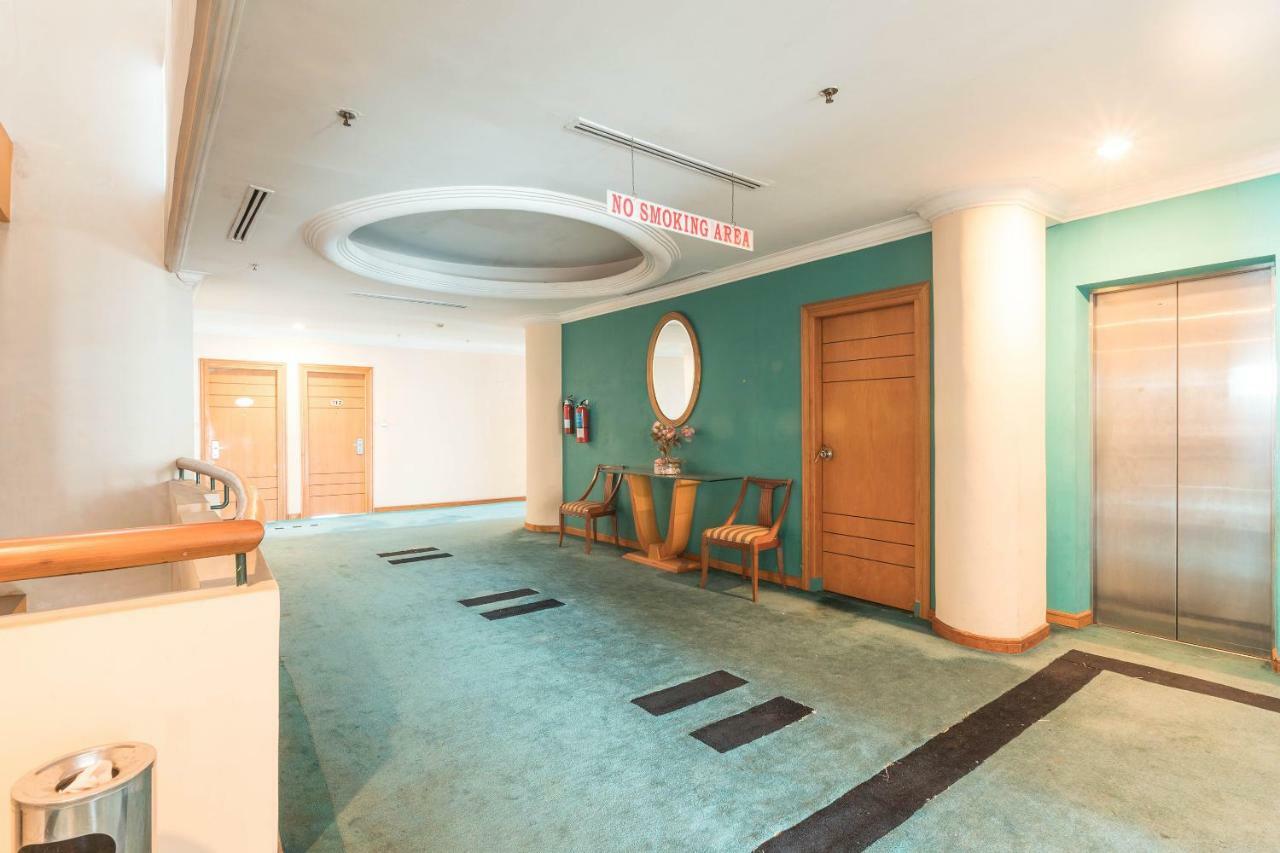 Hotel Bulevar Tanjung Duren Cakarta Dış mekan fotoğraf