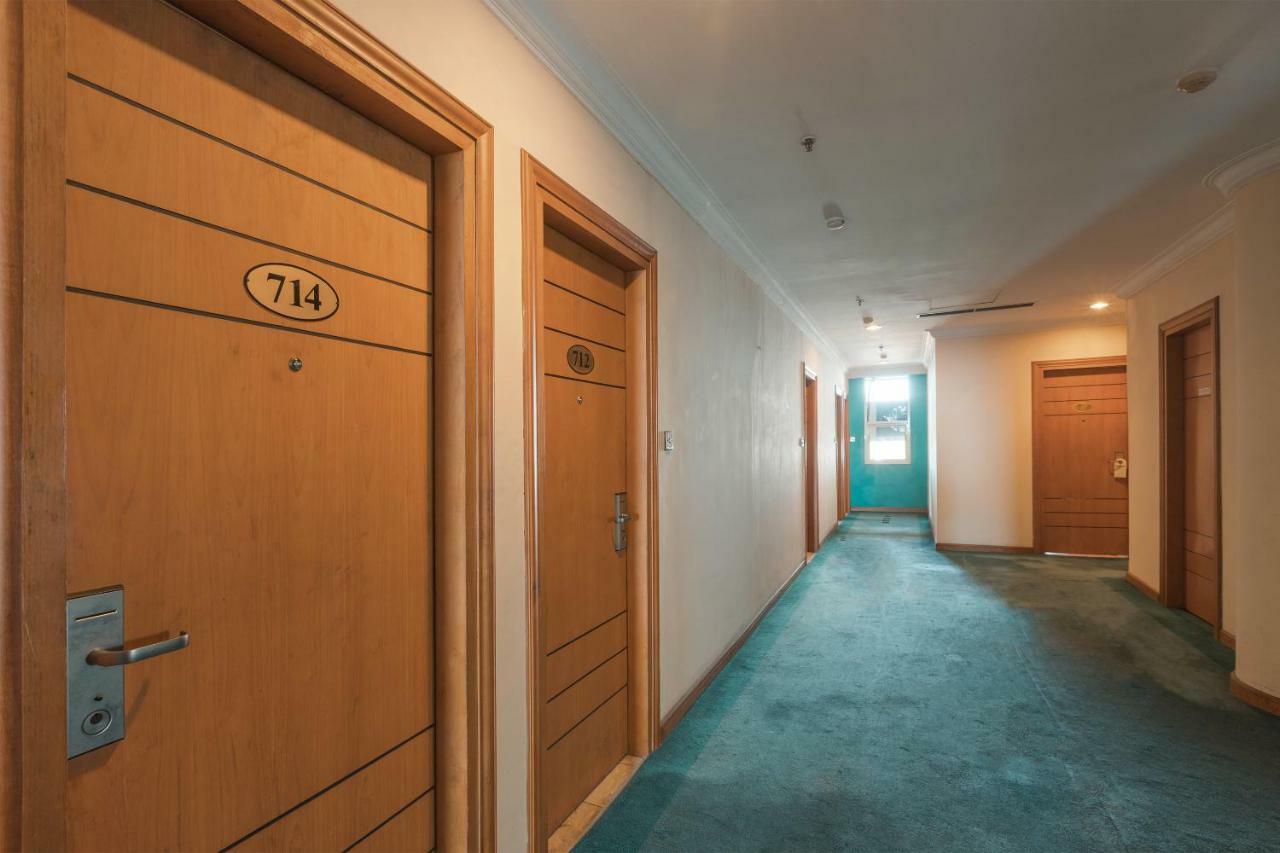 Hotel Bulevar Tanjung Duren Cakarta Dış mekan fotoğraf